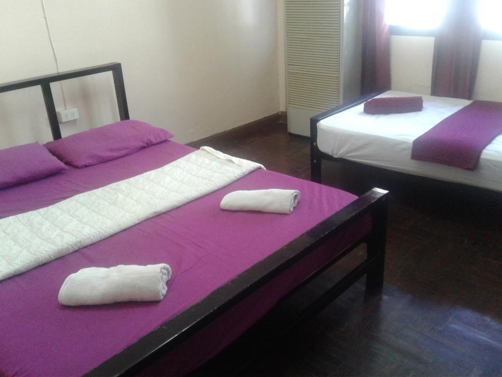 Yaya Guesthouse 방콕 외부 사진