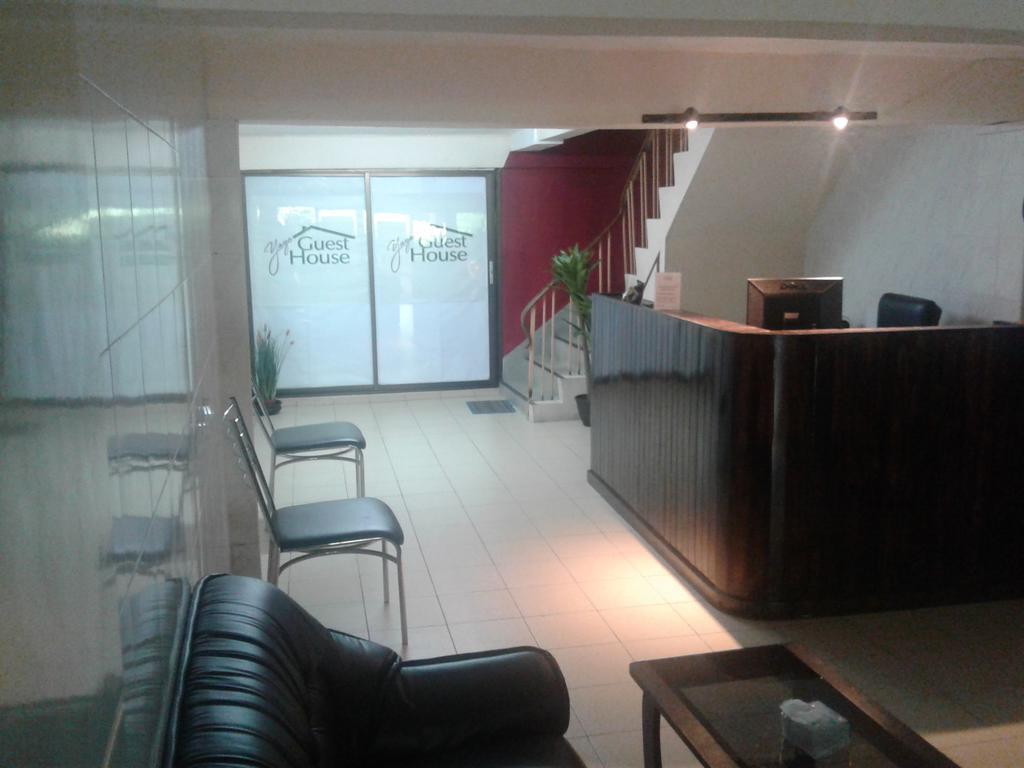 Yaya Guesthouse 방콕 외부 사진