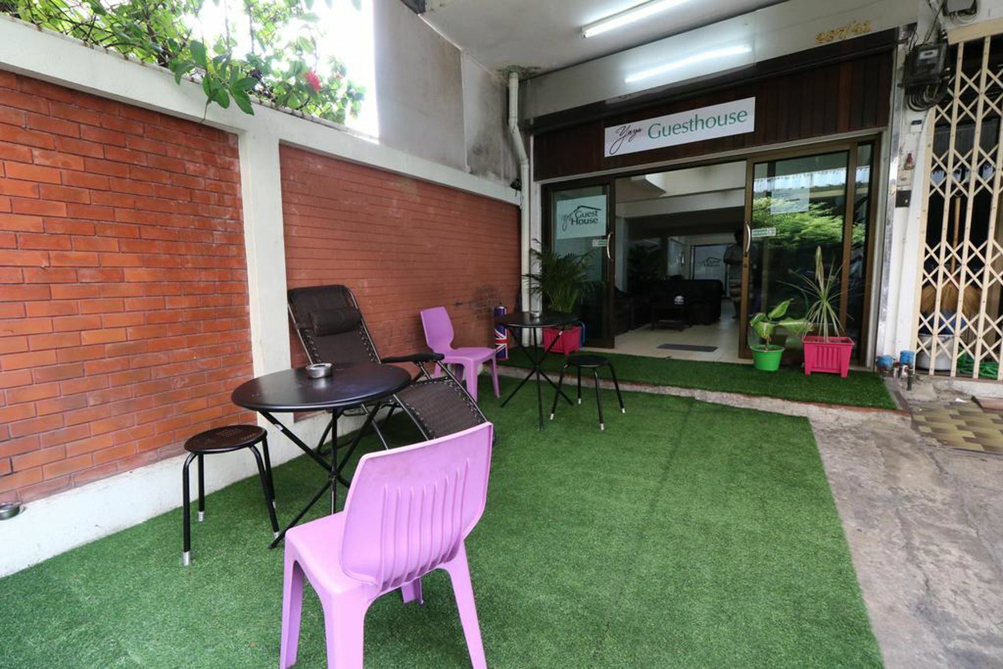 Yaya Guesthouse 방콕 외부 사진