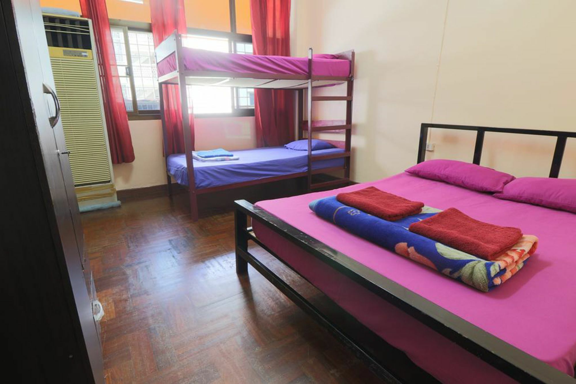 Yaya Guesthouse 방콕 외부 사진